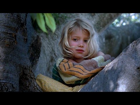 【越哥】爸爸死后，8岁女孩在树上生活了10个月，冷门治愈系电影《树》