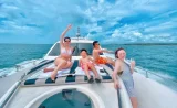 澎湖: 蔚藍海岸遊艇俱樂部-遊艇出海體驗海上泳池＆夢幻水上活動