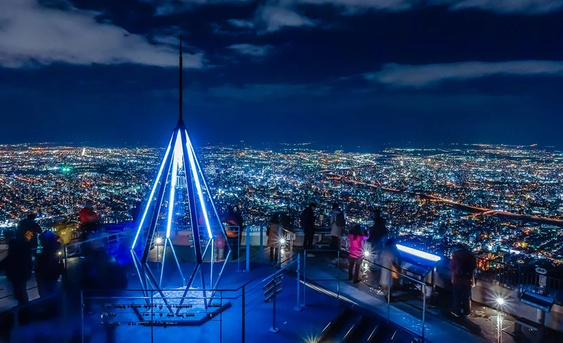 札幌藻巖山 & 旭山紀念公園夜景之旅