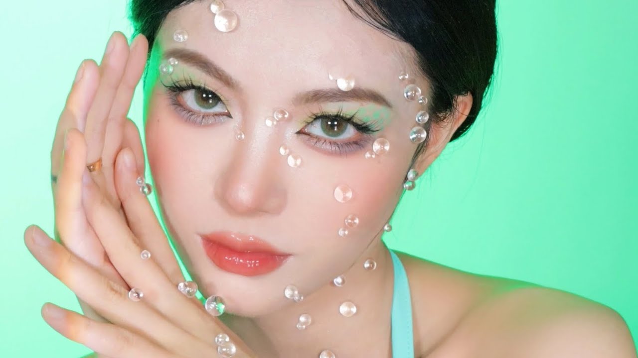ENG) 夢幻人魚姬靈感仿妝 Mermaid Inspired Makeup Tutorial | April的草莓啊